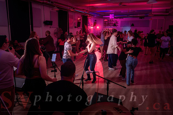 Sat night bands