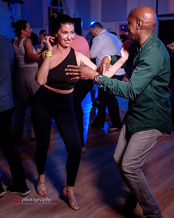 Toronto Salsa Fridays