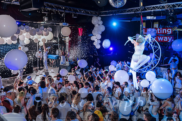 Heavy Meta presents: Whiteout w/SkiiTour, Hatiras, me time +more