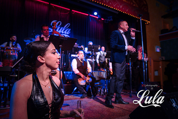 Elegante de la Salsa