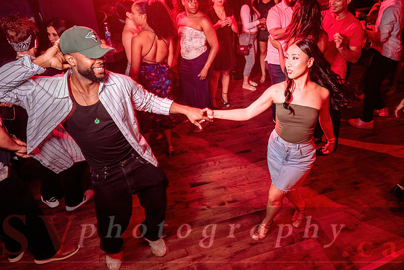 Araguacu’s 12th Year Anniversary Show & Party