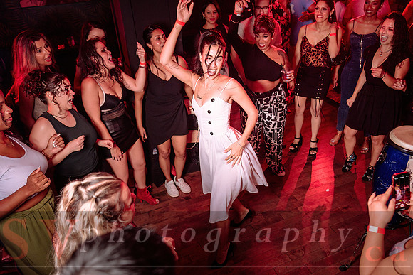 Araguacu’s 12th Year Anniversary Show & Party