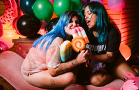 Balloon Girls