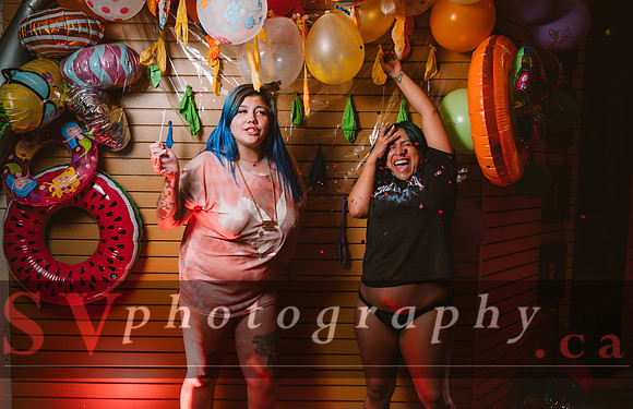 Balloon Girls