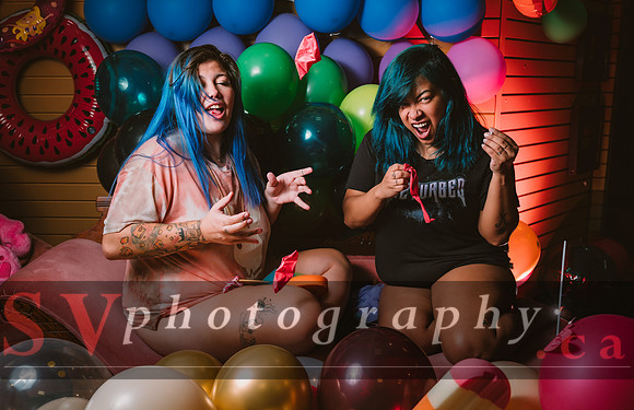 Balloon Girls