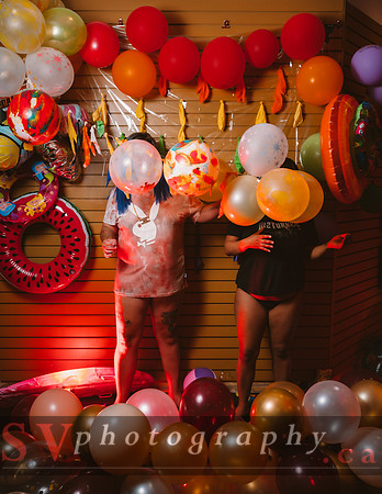 Balloon Girls