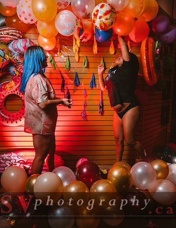 Balloon Girls