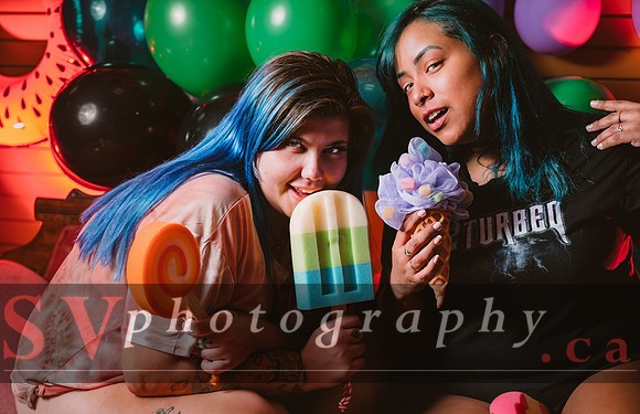 Balloon Girls