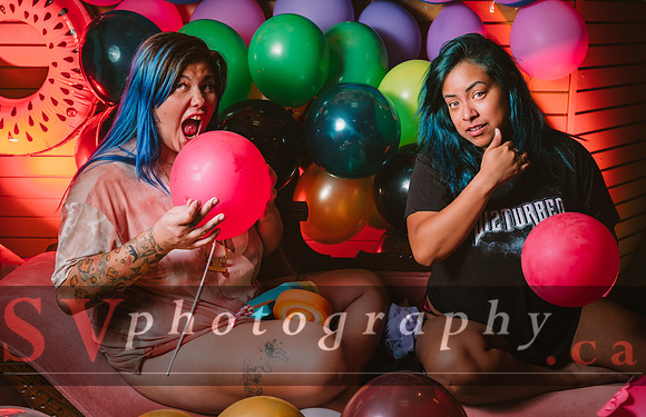 Balloon Girls