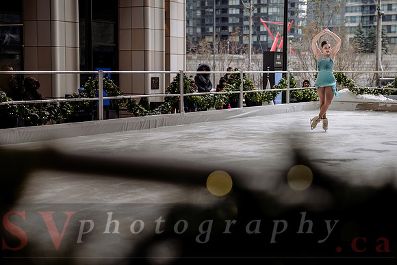 Holiday Skating at The Well