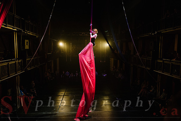 Circus Sessions - Fred Deb Solo Performance