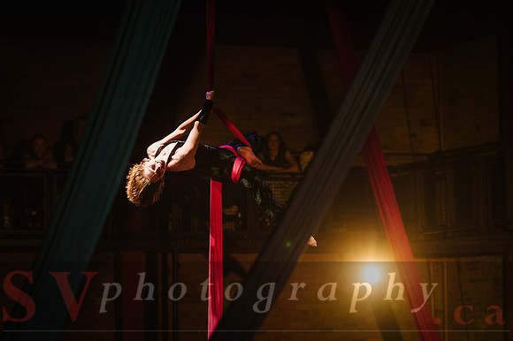 Circus Sessions - Fred Deb Solo Performance