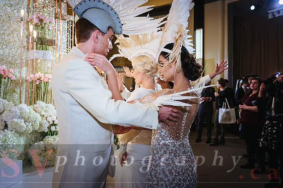 2017 WedLuxe Wedding Show | Wanderlust