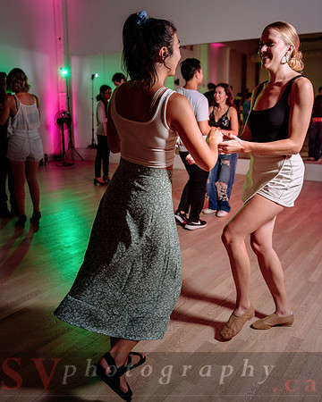 CDC Latin Social