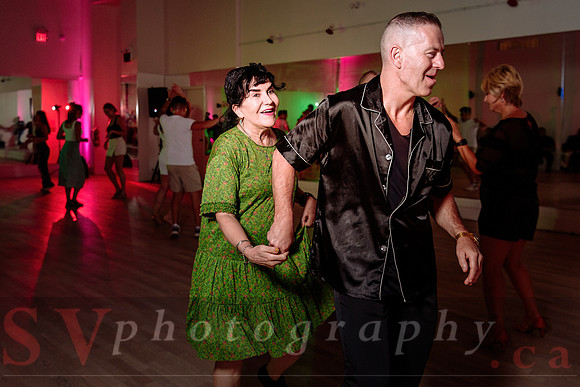 CDC Latin Social