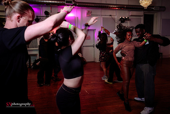Bachata Me