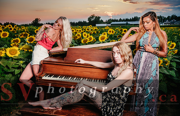 Girls at the Farm