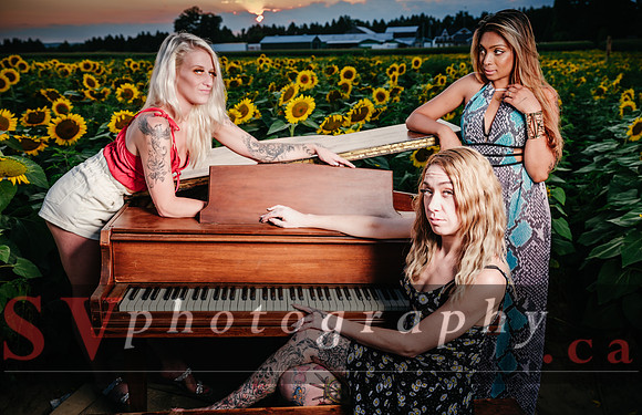 Girls at the Farm
