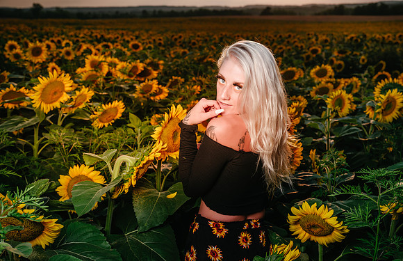 Girls at the Farm