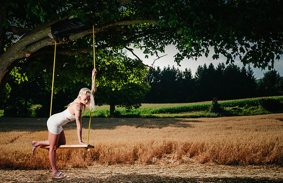 Girls at the Farm