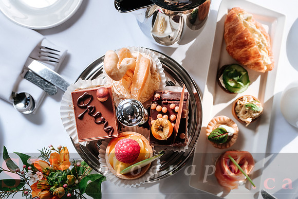 HIGH TEA AT THE CASTLE