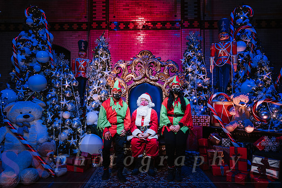 Christmas At The Castle with Holiday Lights