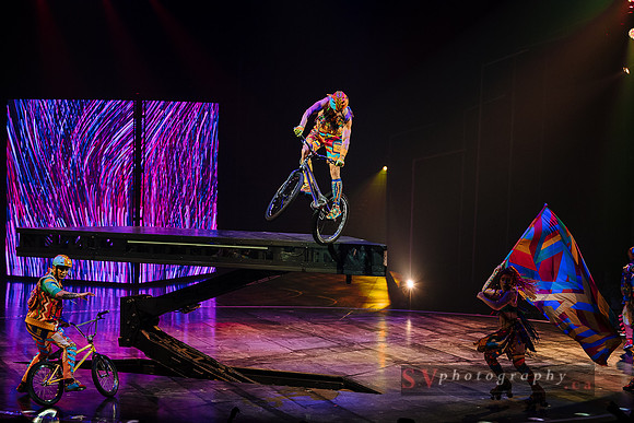 Cirque Du Soleil - Volta