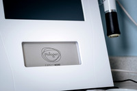 OxyGeneo™ 3-in-1 super facial - Exfoliate, Infuse & Oxygenate