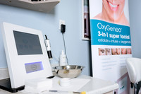 OxyGeneo™ 3-in-1 super facial - Exfoliate, Infuse & Oxygenate