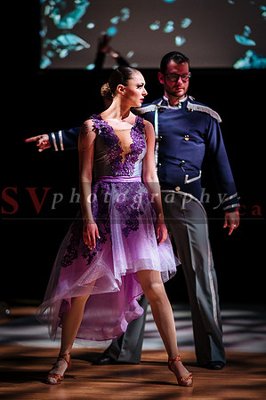 The Shiver Show -  The Magic of Skating and Dance on Stage