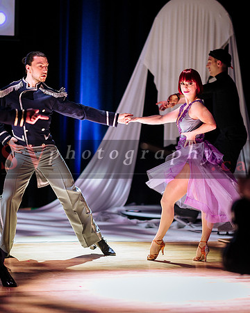 The Shiver Show -  The Magic of Skating and Dance on Stage