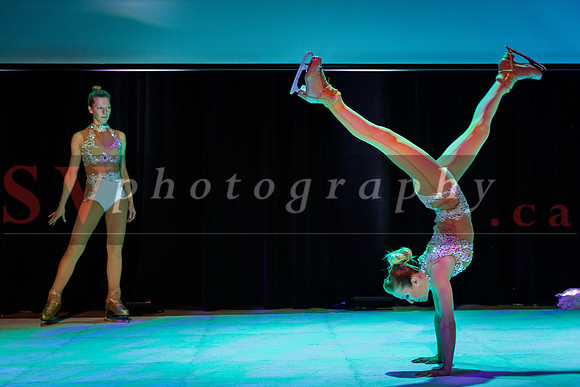 The Shiver Show -  The Magic of Skating and Dance on Stage