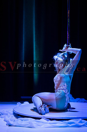 The Shiver Show -  The Magic of Skating and Dance on Stage
