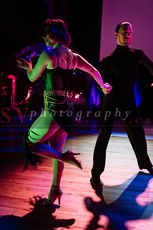 The Shiver Show -  The Magic of Skating and Dance on Stage