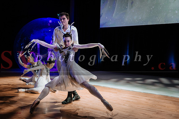 The Shiver Show -  The Magic of Skating and Dance on Stage