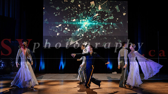 The Shiver Show -  The Magic of Skating and Dance on Stage