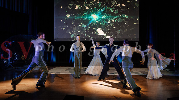 The Shiver Show -  The Magic of Skating and Dance on Stage
