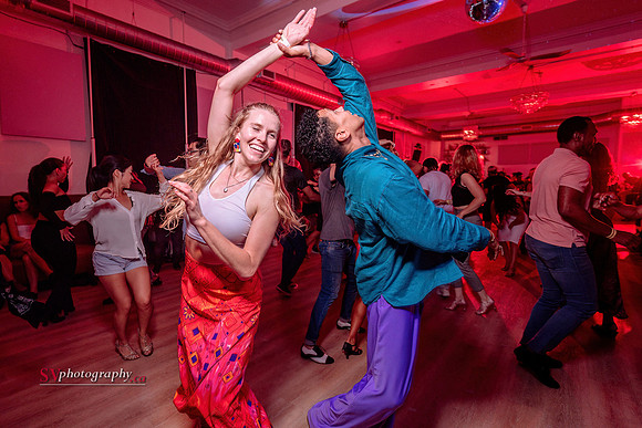 Toronto Salsa Sundays