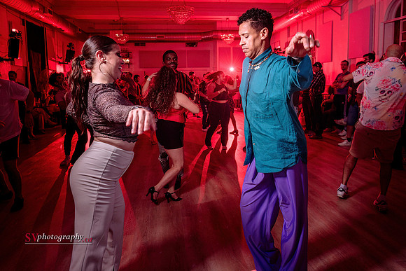 Toronto Salsa Sundays