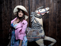Meg Roe Music Video