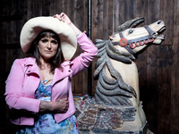 Meg Roe Music Video