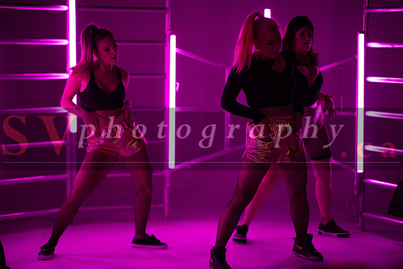 Meg Roe Music Video