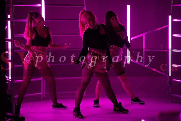 Meg Roe Music Video