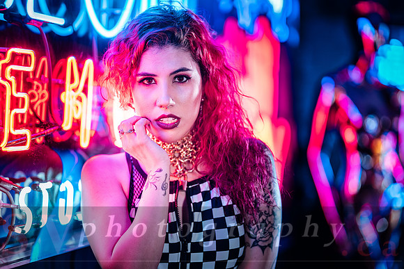 Neon Shoot