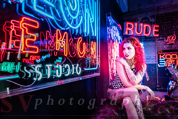 Neon Shoot