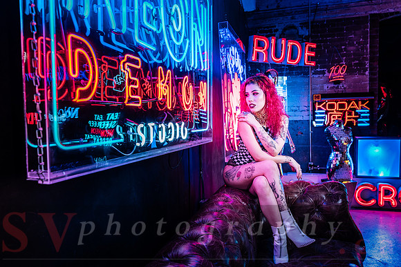 Neon Shoot