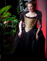 Starkers Corsetry - Queen of Hearts