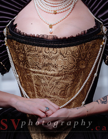 Starkers Corsetry - Queen of Hearts