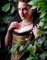 Starkers Corsetry - Queen of Hearts
