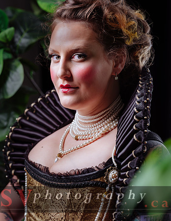 Starkers Corsetry - Queen of Hearts